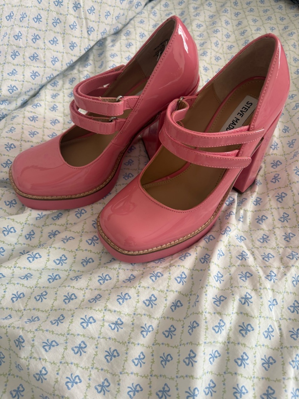 Women's Pink Mary Jane Steve Madden heels